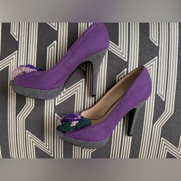 Primadonna Vera Pelle Purple Felt Wool Crochet Floral Peep Toe Pumps Size 10 - Picture 13 of 16